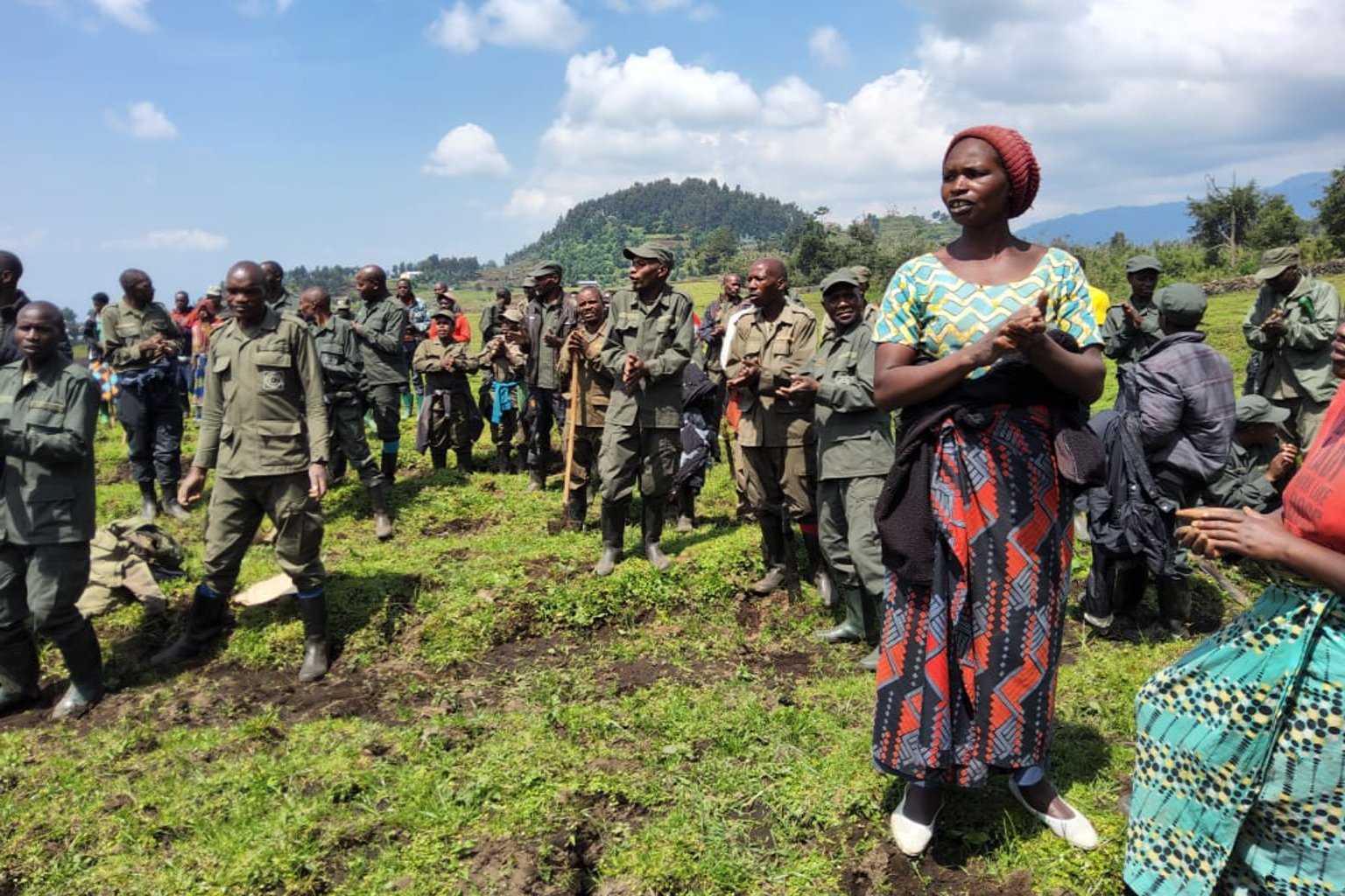 A dedicated team of park rangers work with communities living near Volcanoes National Park to fight an ongoing battle against poaching © Aimable Twahirwa / Mongabay