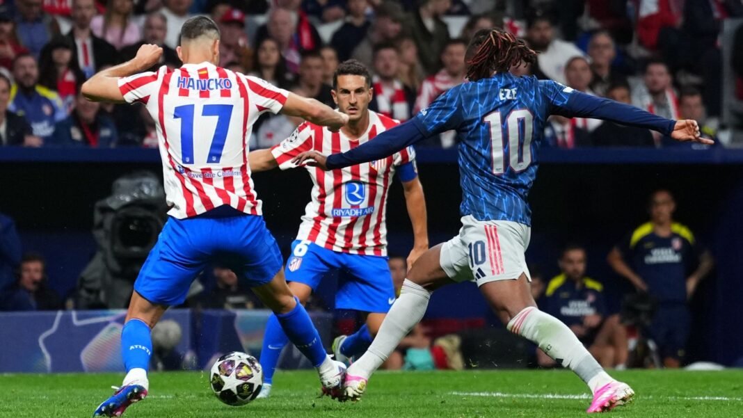 David Hancko challenges Eberechi Eze - but the initial penalty call was overturned