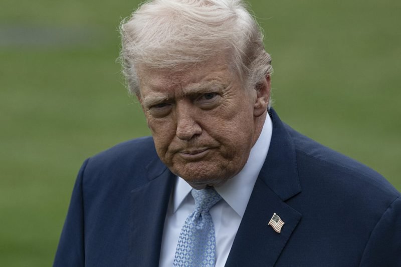 Editors’ Choice: If only Trump were a great reader 2 Trump hits EU innovative pharma with 15% tariffs