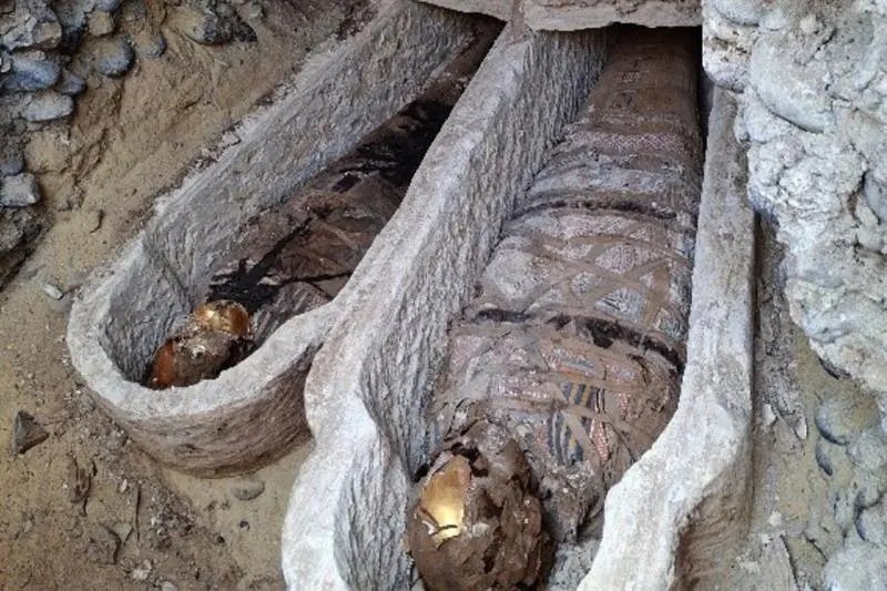 Mummies discovered in a Roman-era tomb at Al-Bahnasa