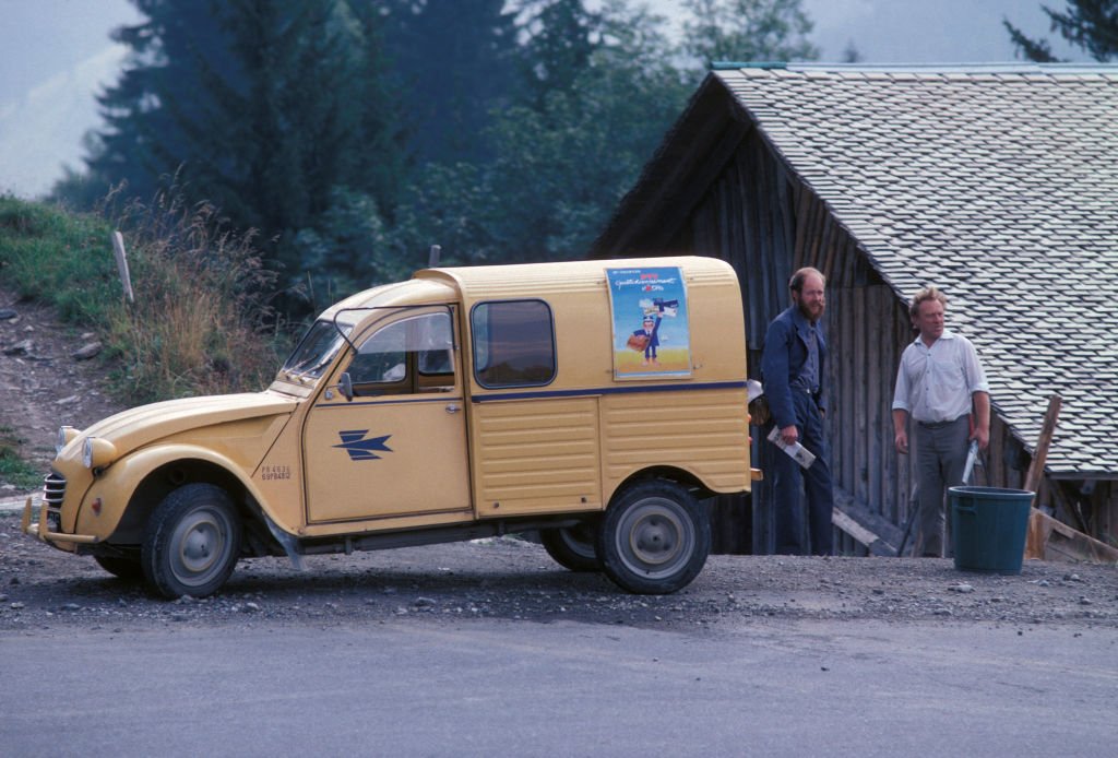Camionnette 2 CV des PTT