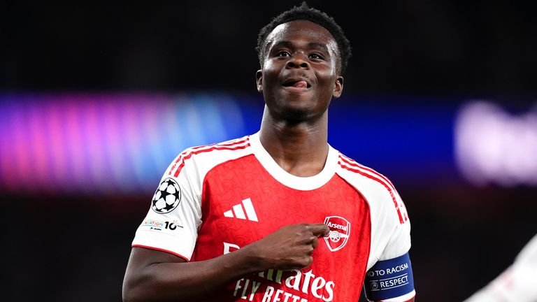 Bukayo Saka celebrates the goal that put Arsenal ahead on aggregate against Atletico Madrid