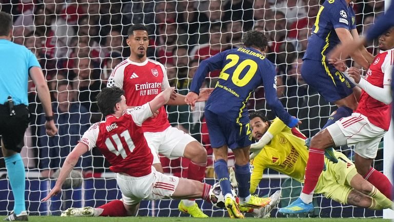 Arsenal's Declan Rice put in a goal-saving challenge to deny Atleti early on