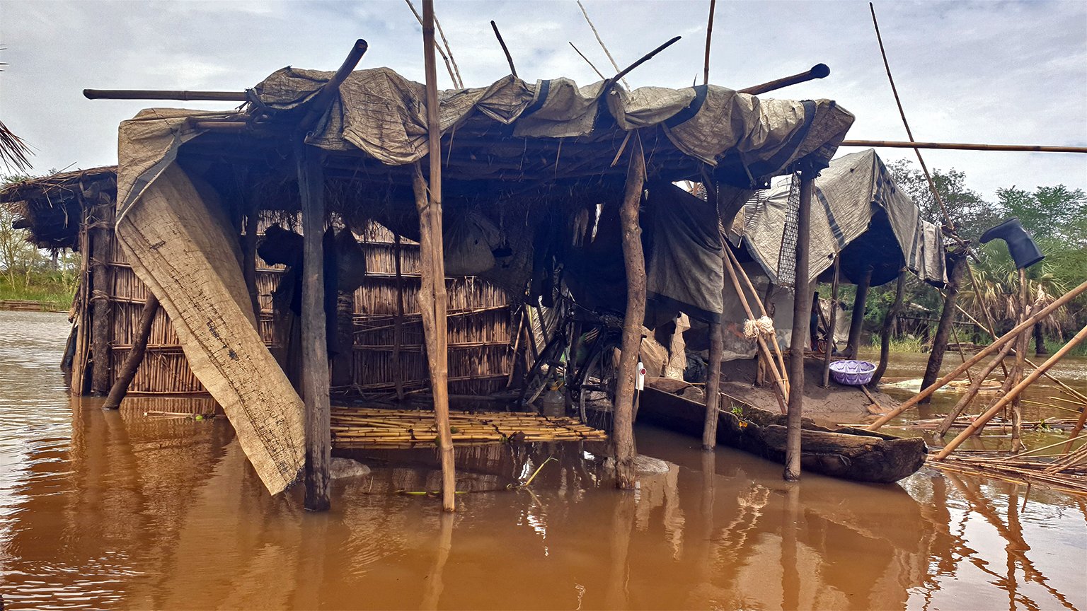 Three years after Cyclone Freddy, farms remain under water in Malawi’s Elephant Marsh 3 Fishing shelter: Before the 2023 floods, this site on Elephant Marsh’s east bank was dry land. Image by Charles Mpaka for Mongabay.