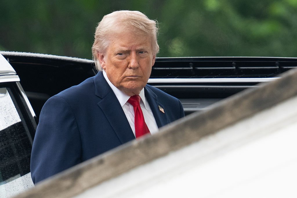 Trump says US-Iran deal to be signed Sunday, Hormuz to open after