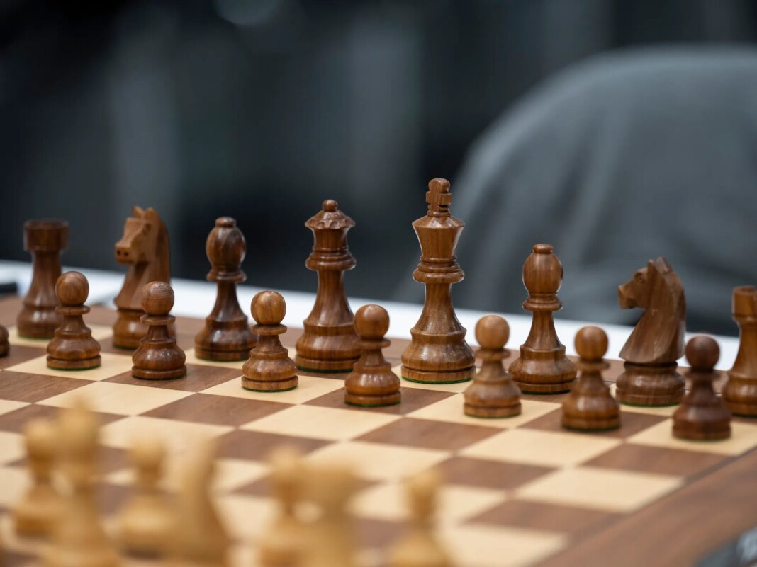 World chess body suspends Russia over activities in occupied-Ukraine
