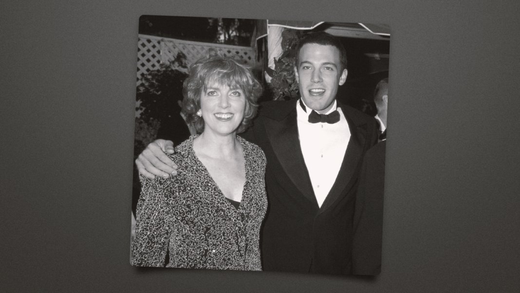 Chris Anne Affleck and Ben Affleck.