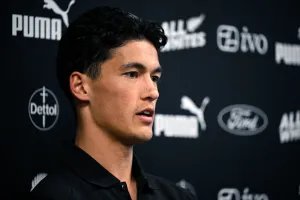25 Hottest Soccer Stars at the 2026 World Cup: Rodrigo De Paul, Jude Bellingham, Christian Pulisic and More 43 SAN DIEGO, CALIFORNIA - JUNE 12: Elijah Just #11 of New Zealand speaks to the media during the training and press conference of New Zealand one day ahead of the FIFA World Cup 2026 Group G match between Iran and New Zealand at Torero Stadium on June 12, 2026 in San Diego, California. (Photo by Orlando Ramirez/Getty Images)