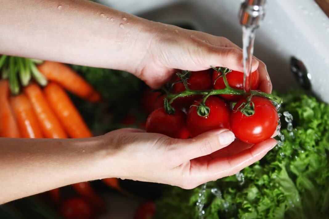 How to wash your produce to fight cyclosporiasis