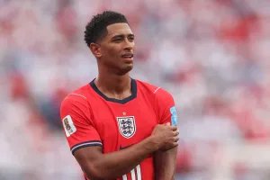 25 Hottest Soccer Stars at the 2026 World Cup: Rodrigo De Paul, Jude Bellingham, Christian Pulisic and More 3 EAST RUTHERFORD, NEW JERSEY - JUNE 27: Jude Bellingham #10 of England reacts during the FIFA World Cup 2026 Group L match between Panama and England at New York New Jersey Stadium on June 27, 2026 in East Rutherford, New Jersey. (Photo by Richard Pelham/Getty Images)