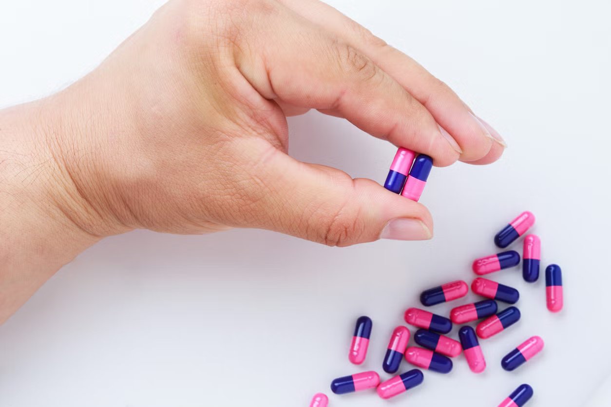 Omeprazole gastro-resistant capsules (proton pump inhibitor).