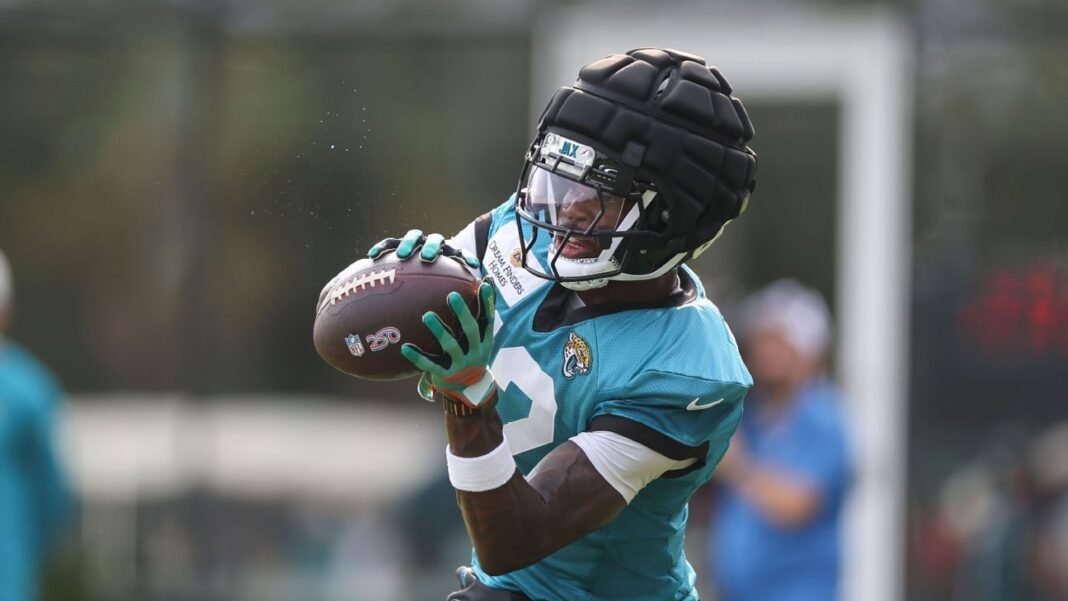 Latest news, buzz from training camps: Travis Hunter excels on