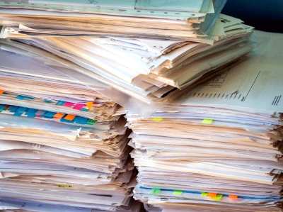 AI agents are checking the scientific literature — and spotting decades-old errors 2 d41586 026 02235 8 50837996